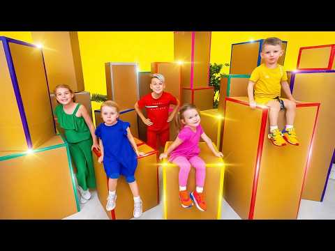 Hide in the right color! 🎨 Funny kids Cardboard  challenge!