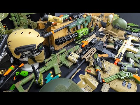 Soldier Airsoft Weapons, Machine Guns, Protective Steel Helmets, Scope Rifles, Ammunition Depot