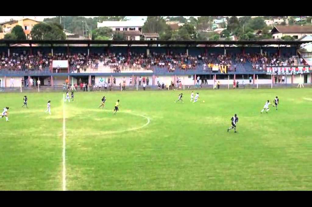 Kindermann mete 5 a 1 no Vasco
