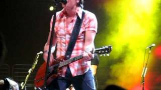 Keith Urban - Hit The Ground Runnin&#39; (Live in Philadelphia, PA)