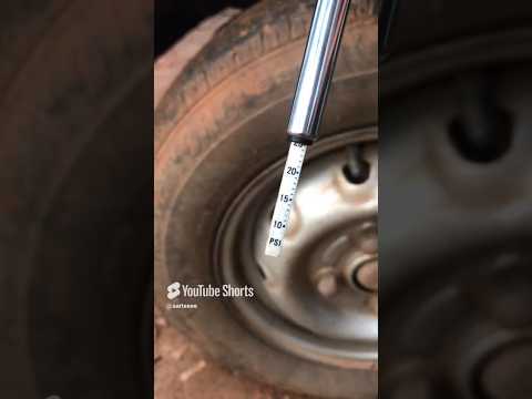 Pencil pen type tyre pressure gauge