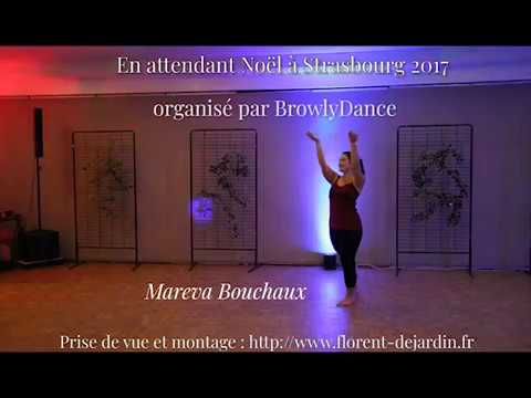 En attendant Noel à Strasbourg 2017 : Mareva Bouchaux show de danse Tahitienne
