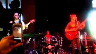 The Galls cover The Wipers - Romeo