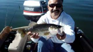 preview picture of video 'Pesca de Lobina en Aguascalientes'