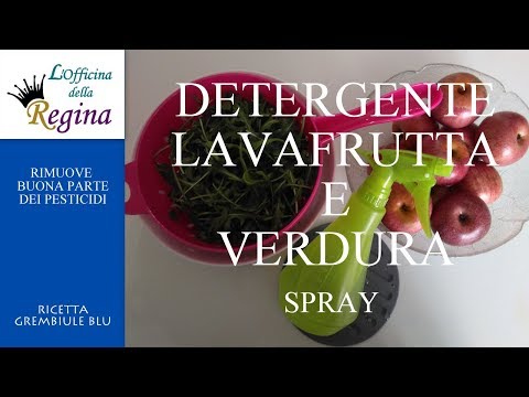 La crema per candeggiare di pelle in posti intimi in una farmacia Il pigmentary nota su una fronte dopo la consegna