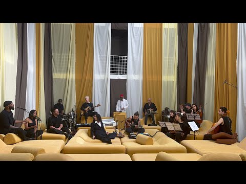 YASSINE STEIN - LE SOL TREMBLE  (Official Video)