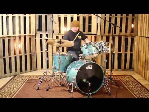 DW Collector's Maple Artesian Green Metallic Drum Set - 22, 10, 12, 16