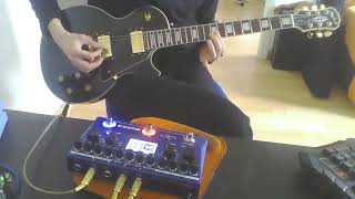 Video thumbnail for Mooer Ocean Machine demo by godizded