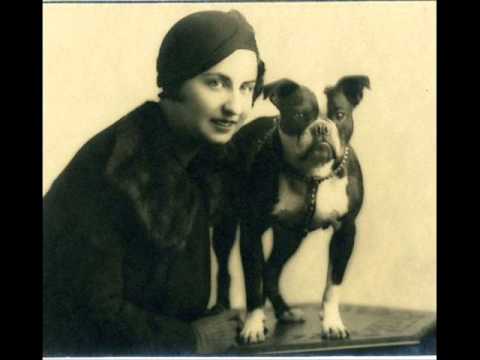 Mike Speciale and his Orchestra - Caressing you - 1929.