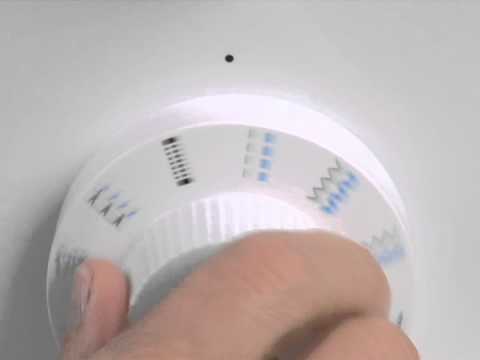 SINGER® TRADITION™ 2277 Sewing Machine Stitch Selection