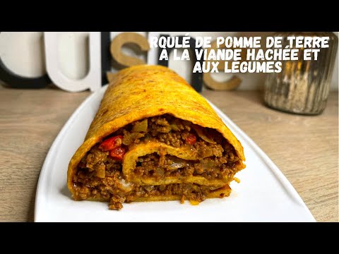 Roulé de pommes de terre à la viande hachée et aux légumes
