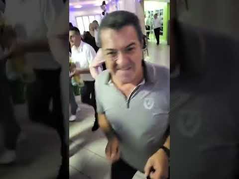 Predrag Janković Peda,Srećko Prvulović i orkestar Škorpioni u Petrovcu-splet vlaških četvorki.