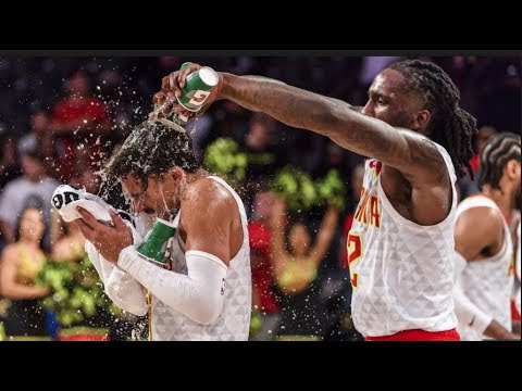 San Antonio Spurs vs Atlanta Hawks - Trae Young Drills Game Winner From Almost Half Court!