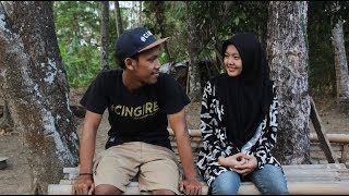 Download lagu DITINGGAL PAS LAGI SAYANG-SAYANGNYA || FILM PENDEK #CINGIRE mp3