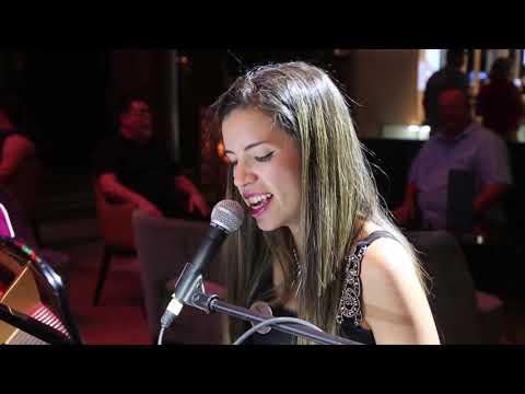 Vídeo Victoria Yanez: Cantante y Pianista para eventos 1