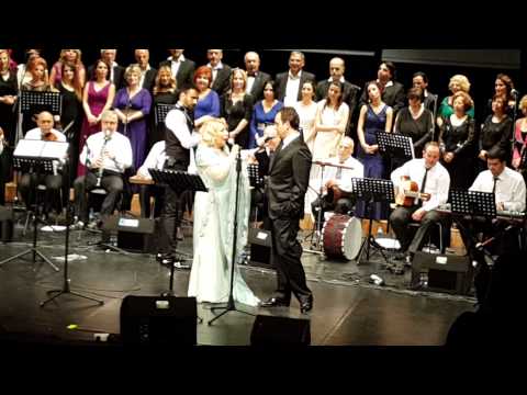 Assolist ve küçük oğlu