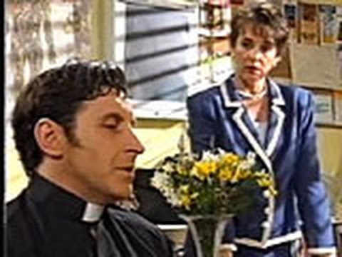 E Street Episode 339 - Bob finds out Elly is pregnant