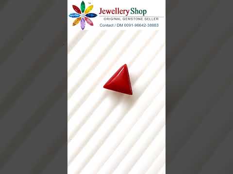 Product video thumbnail