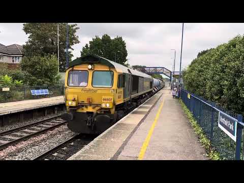 Freightliner 66507 and 66522 passing Northolt Park with a 4 tone
