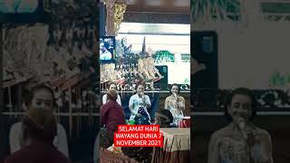 Download lagu TRIO SINDEN WAYANG BLORA #shorts #wayangkulit #asntvblora mp3