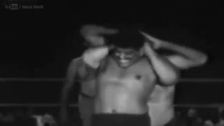 RARE VIDEO - Wrestling Between Dara Singh and King Kong video