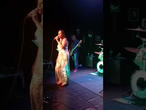 Lita Lopes e Banda na Rinha das Artes - Macaé-RJ.