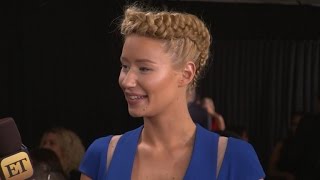 Iggy Azalea&#39;s GRAMMY Red-Carpet Look Has Major &#39;Game of Thrones&#39; Vibes!