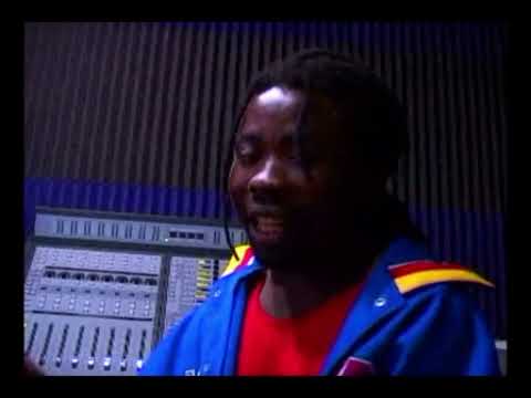 Throwback 2003: Hammer Making The Execution Diary Album Alongside Ohene Remix With Obrafour, Shatta