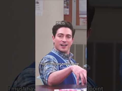 Marcus makes $134k a year 😱😂😂 #superstore #sitcom #highlights