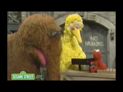 Elmo Drops A Trump Diss Track