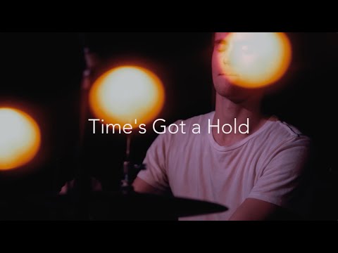 Waaju & Jordan Rakei // Time's Got a Hold