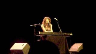 Carmen Paris - distancia espeluznante