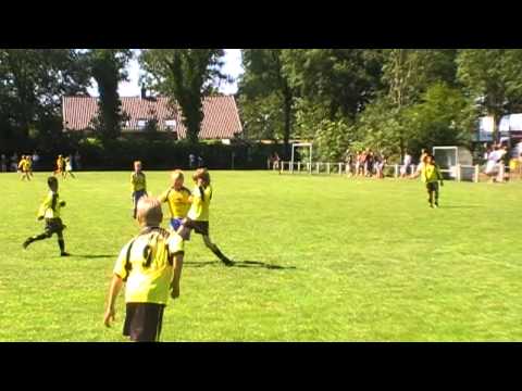 ONT Toernooi - sv Marum E2 - sc Franeker E2 gespeeld 4 juni 2011