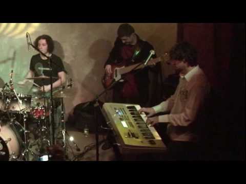 Gis Maj Es (G.M.E.) - Jumpy