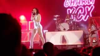 Charli XCX - London Queen