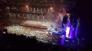 Download lagu Panic! At The Disco - Bohemian Rhapsody (Cover) Live @ The O2 Arena, London (29-03-18) mp3