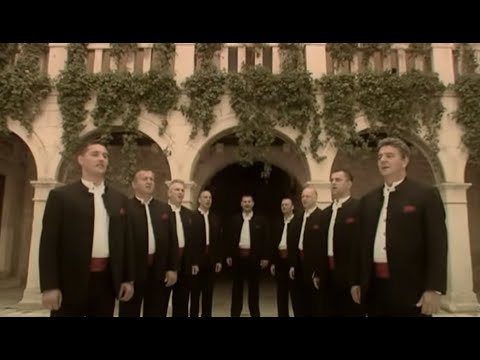 Ruzo Moja Crvena - Klapa Maslina