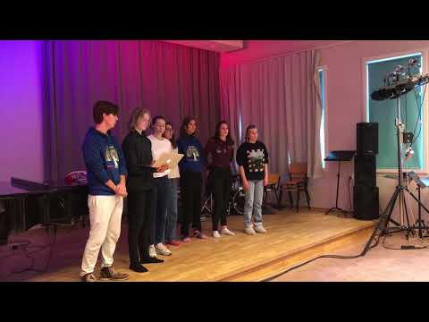 Koret synger julen inn! Rudrevyen 2019