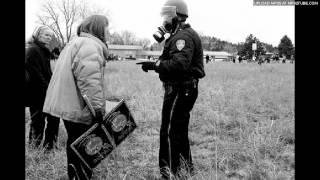 hellkrusher - no future