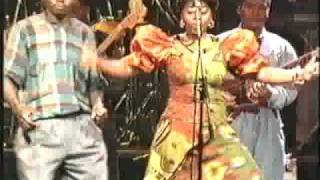 FAYA TESS - NAIROBI - LIVE IN HOLLAND