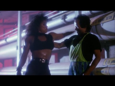 Female Muscle clip 288 - Ring of Fire 2: Blood and Steel