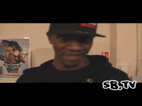 Giggs bars & studio session for Fem Fel's mixtape [2009]: SBTV