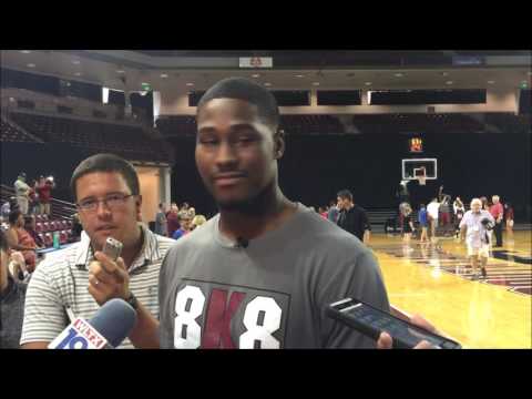 USC's Justin McKie Talks About Giving Back