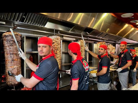 Dubai people are addicted to the incredible Syrian shawarma that won't be forgotten!