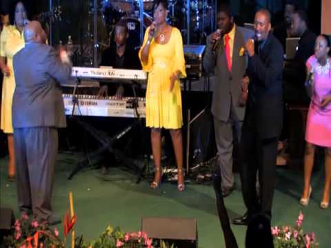 Bubby Fann And Praise Beyond Yahweh Medley