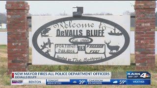 DeValls Bluff Mayor Fires Police