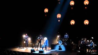 MICK HUCKNALL at Royal Albert Hall - It's Impossible