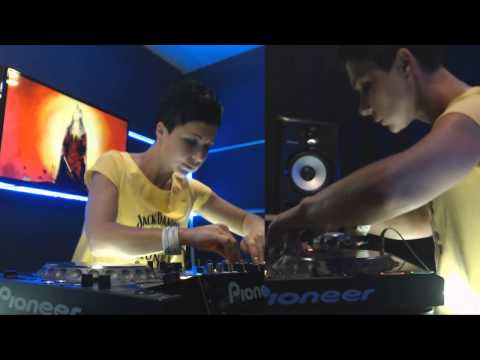 Natasha Rostova - Live @ Radio Intense 18.08.2015