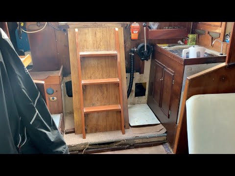 Sailing Alison -  Companionway steps