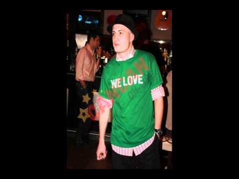 Mihai Bendeac Feat Big Gaby - Pitipoancele se Fucking Bad (Parodie Billionaire)